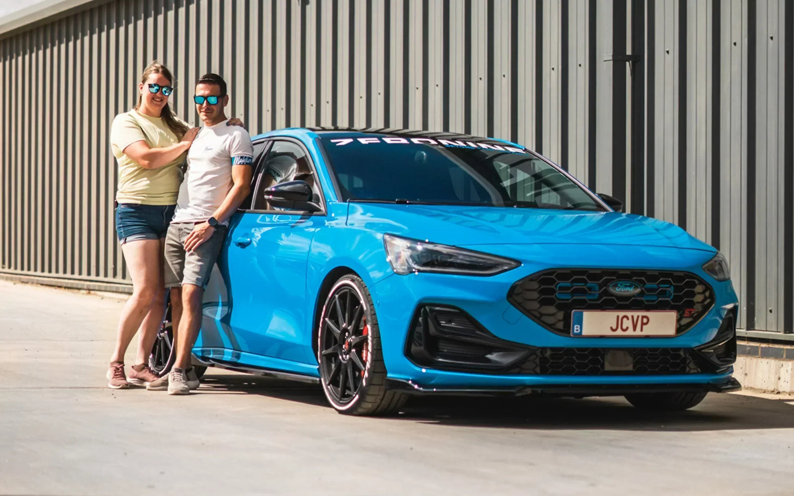 CUSTOMER SPOTLIGHT: JORDEY & CHANTAL VAN PUTTEN