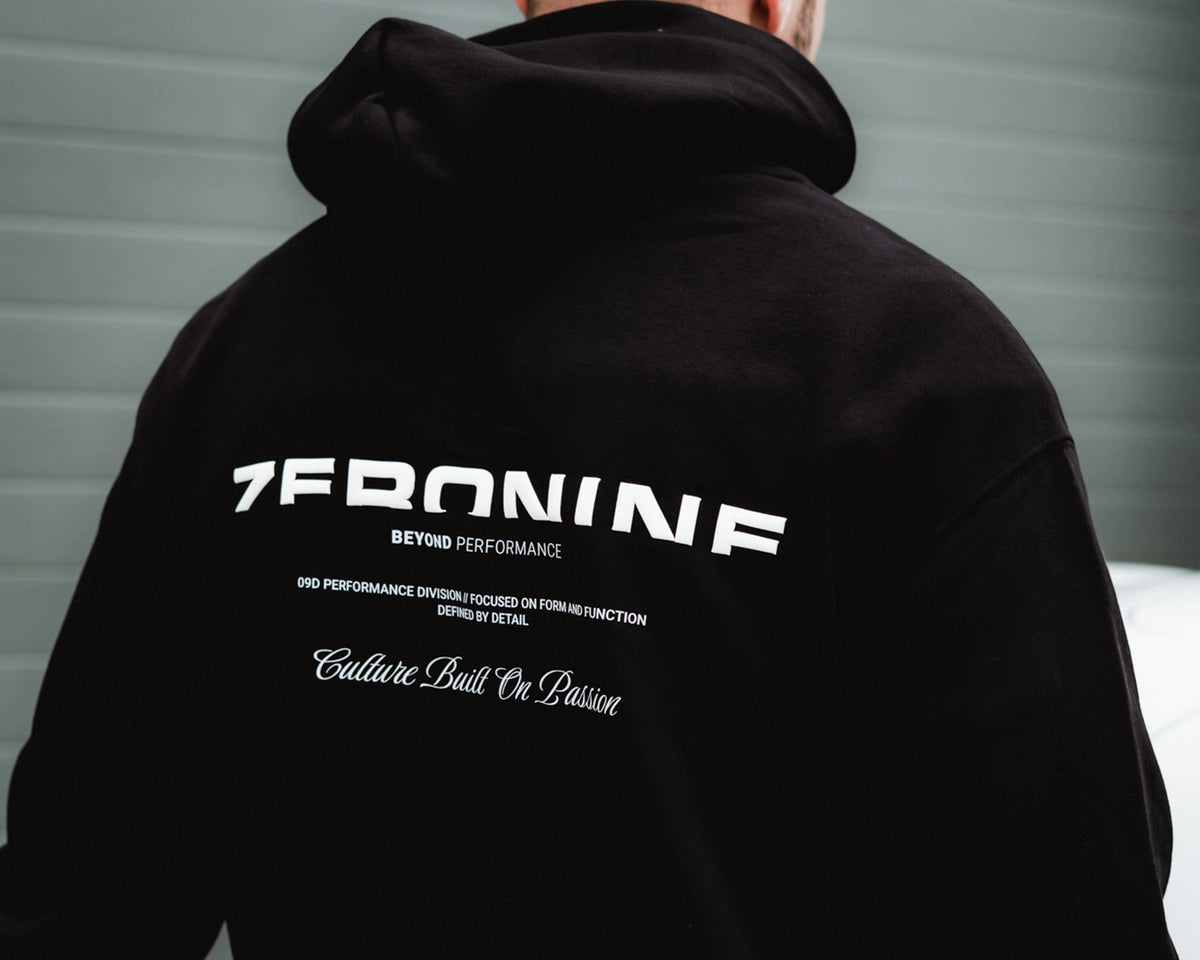 09D Black Beyond Performance Hoodie