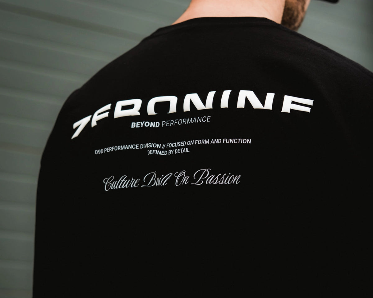 09D Black Beyond Performance Tee