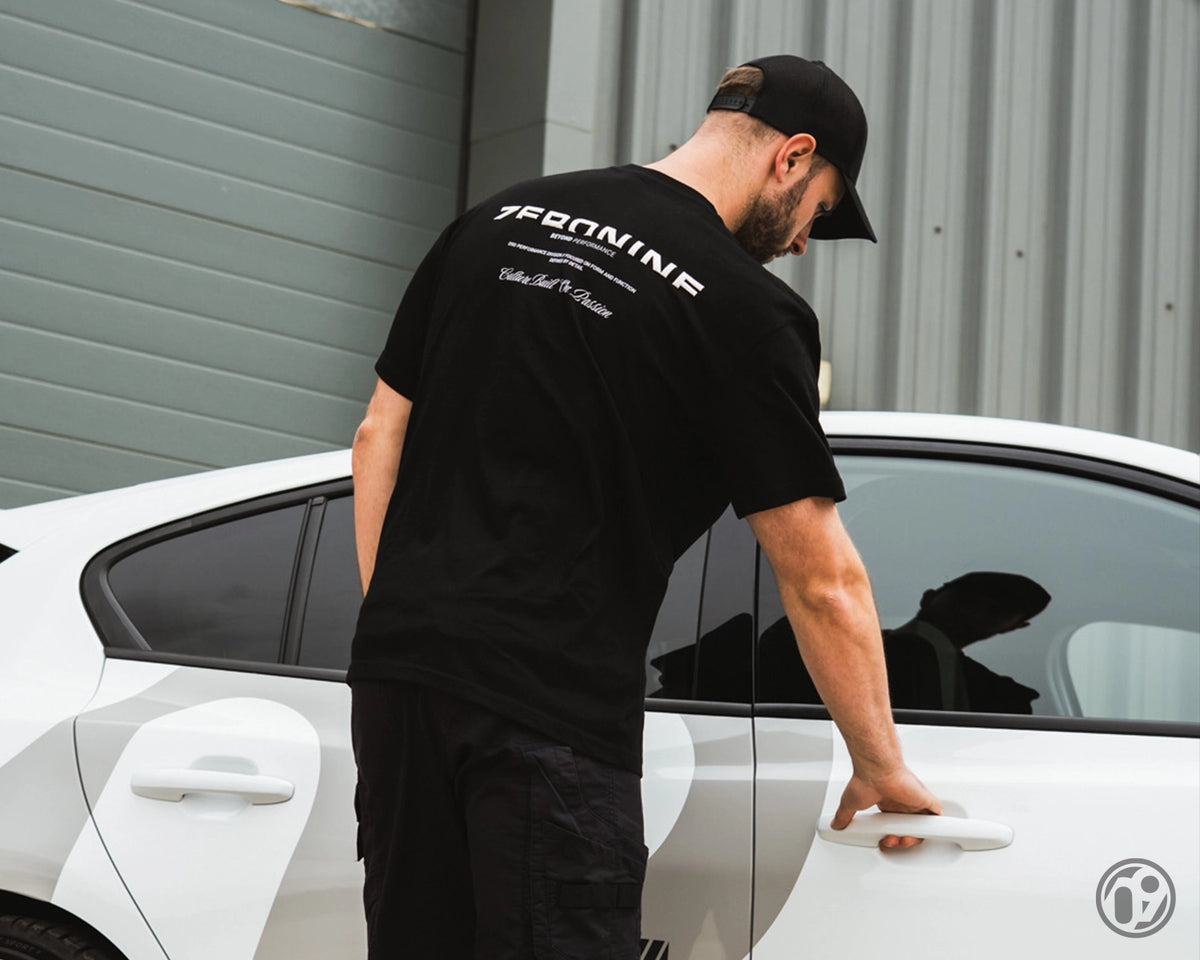 09D Black Beyond Performance Tee